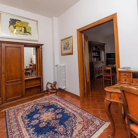 The Flats In Daire *