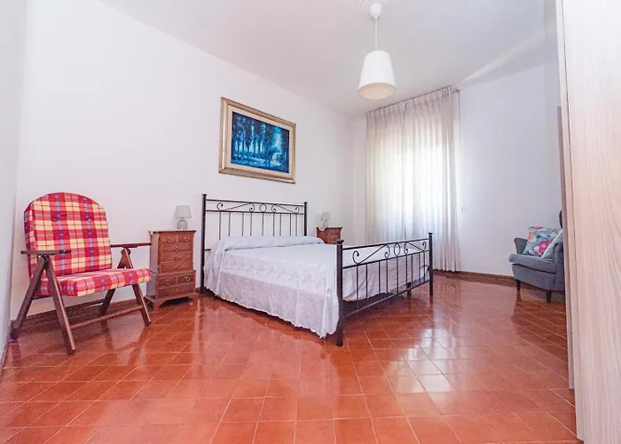 The Flats In * Mottola