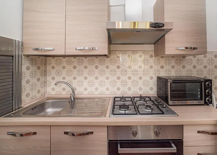 The Flats In * Mottola